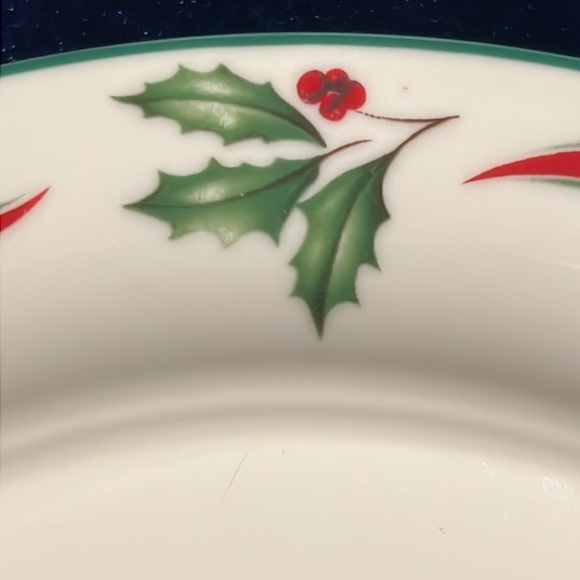 Lenox Country Holly Salad Plate Chinastone EUC Discontinued, Made in USA! - Picture 2 of 5